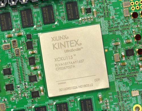 EDT PCIe8g3 KU-40G FPGA board equipped with Xilinx Kintex Ultrascale supporting 10 – 210 MHz clocks.