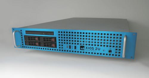 XIOS 2U I/O-intensive server from EDT equipped with 3 modules – each module has Intel Xeon 5410 CPU, 2x removable I/O, 4x 250 / 500 GB 2.5″ disk drives, cooling fan, and temperature sensor. 
