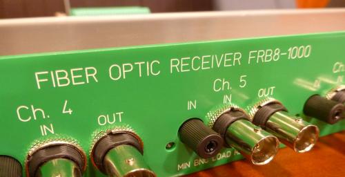 EHT FRB8-1000 Fiber optic receiver with 50 Ω BNC output impedance and 3 ns typical rise / fall times.