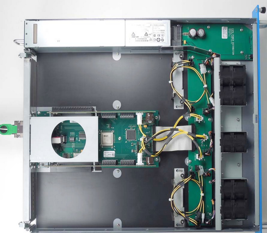 Pci express 2.0 x8 slots