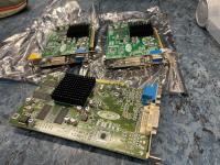 Sun Microsystems XVR-100 ATI Radeon 7000 Graphics Cards PN 375-3181-01 featuring a PCI interface, VGA and DVI ports, and 64MB memory.