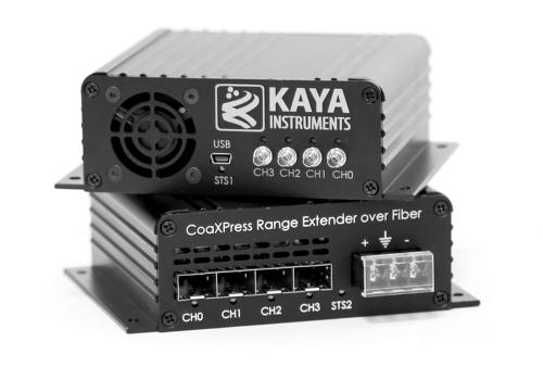 Kaya Instruments CoaXPress Range Extender über Glasfaser mit 4 optischen SFP plus -Verbindungskanälen.