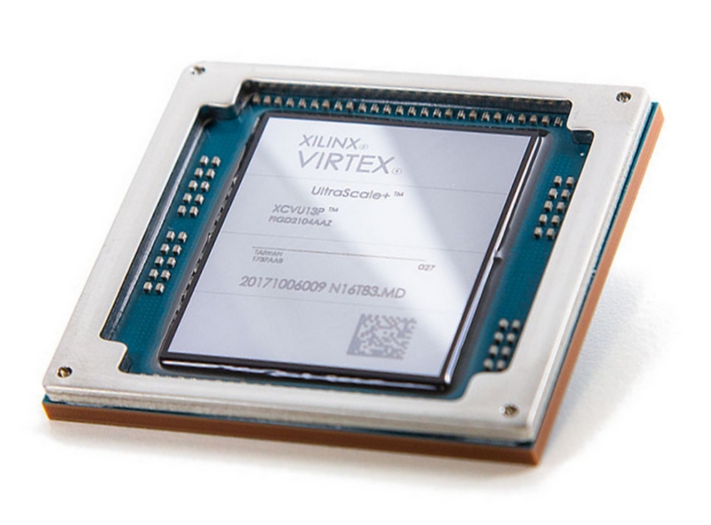 Bittware XUPVV8, Xilinx UltraScale+, 4x QSFP-DD, 128 GB – Sky Blue Microsystems GmbH