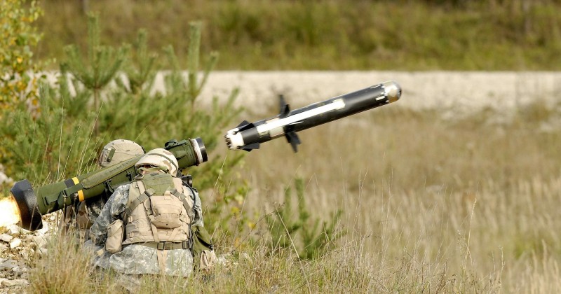 Military and Defense: Javelin is Advanced Anti-Tank Weapon System-Medium. 
